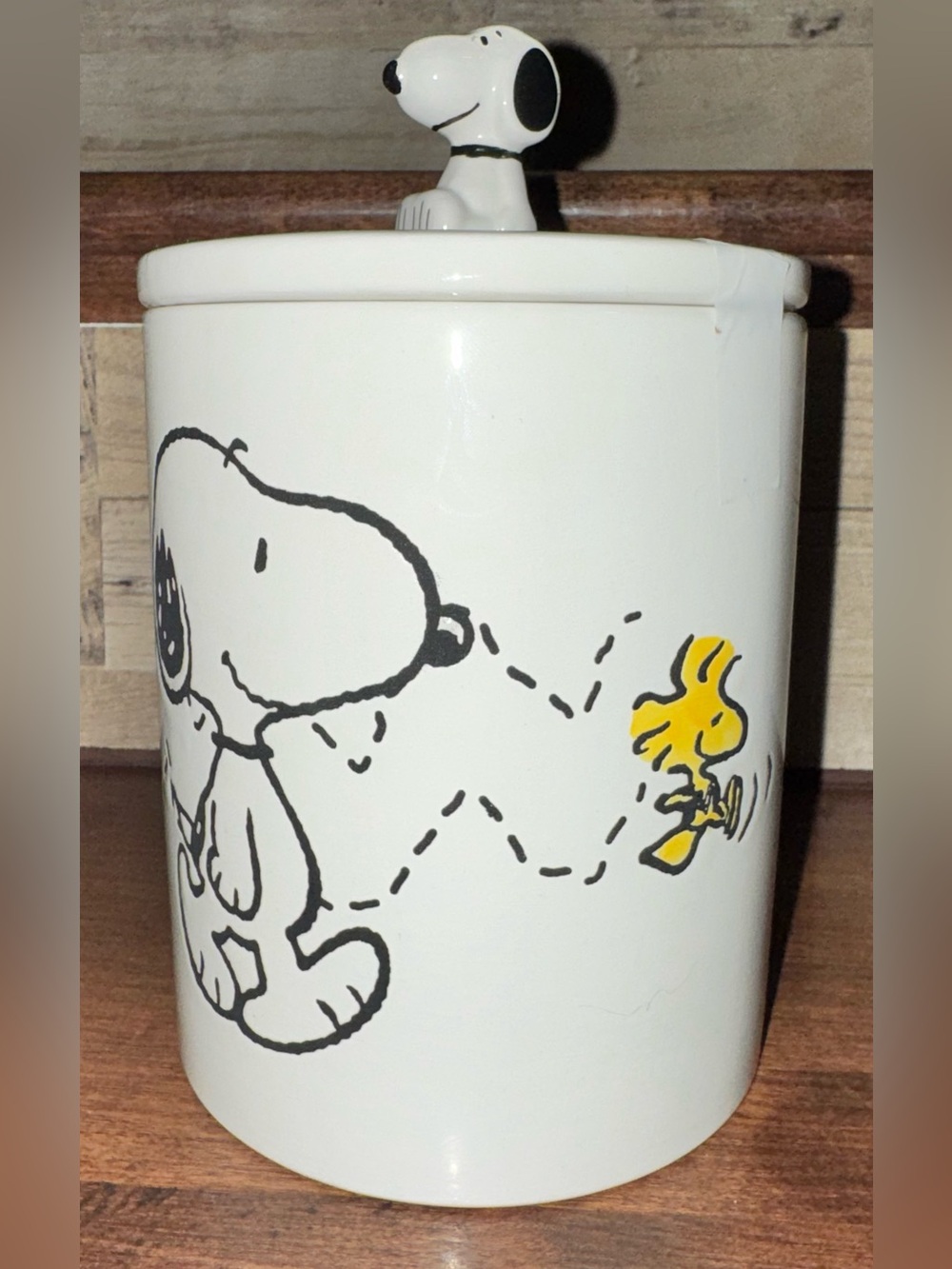Super Cute 🥰 Snoopy & Woodstock Ceramic Canister with Snoopy Lid Topper 8” Tall